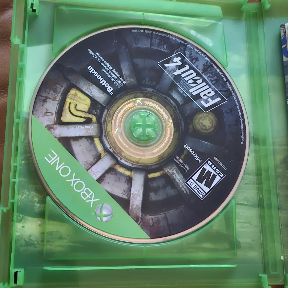 Call Of Duty Black Ops 3, Halo 5‎ Guardians,Fallout 4,Overwatch Xbox One Games